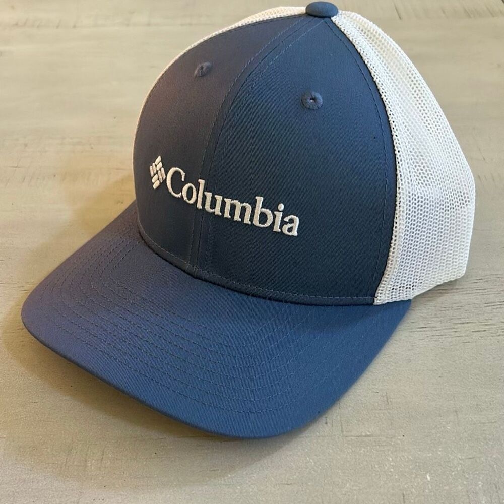 COLUMBIA Hat NWOT